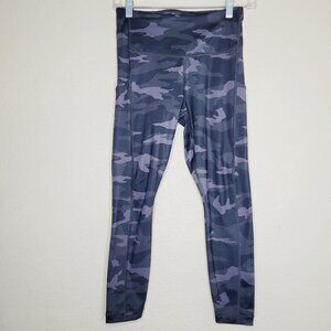 Athleta Womens Ultimate Stash Pocket Camo 7/8 Tight Size XSP Gym Active